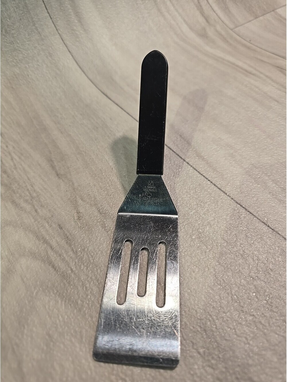 Vintage Pampered Chef Mini Serving Spatula Stainless Steel Black Little Egg Flip